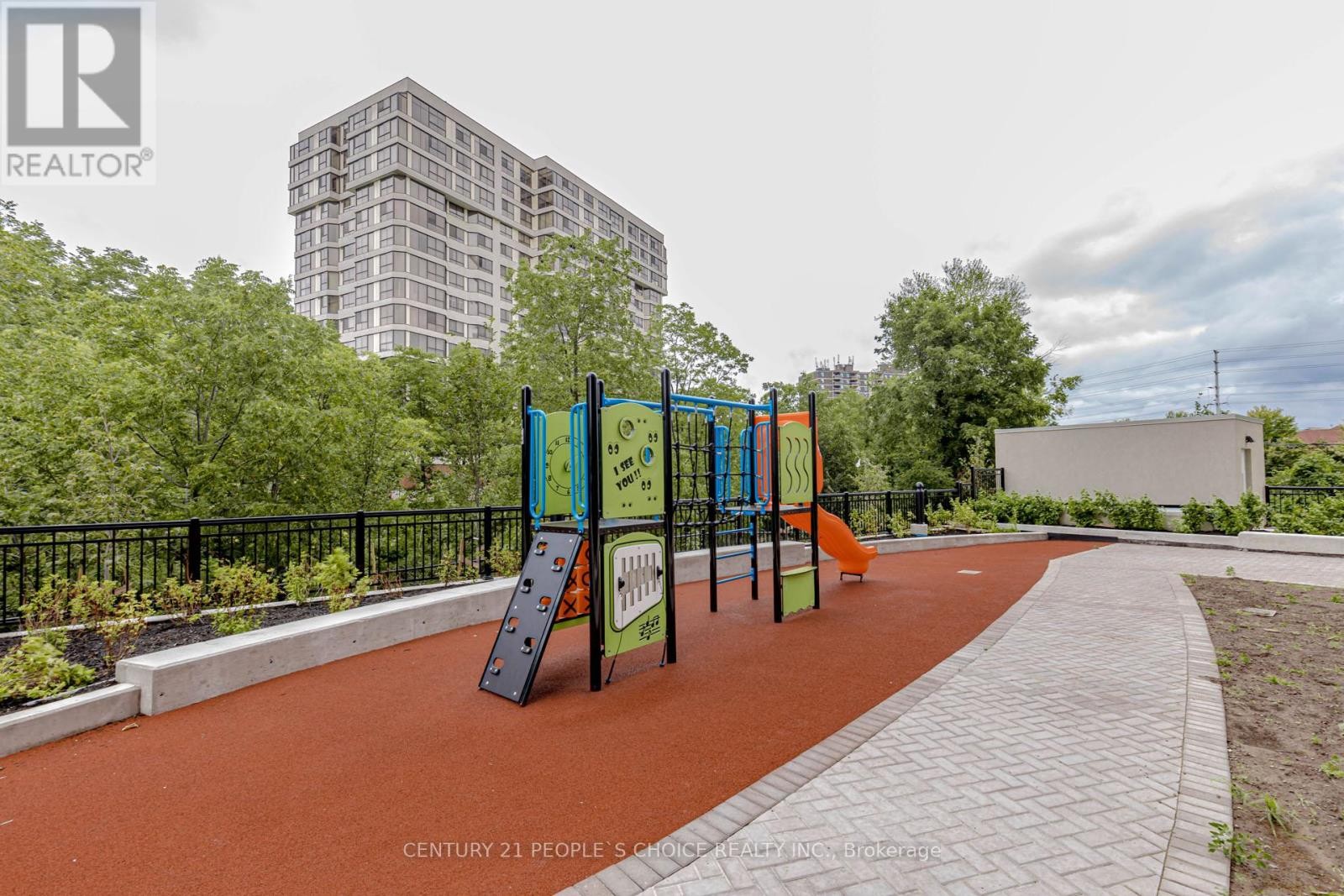 












1513 - 1035 SOUTHDOWN ROAD

,
Mississauga (Clarkson),




Ontario
L5J0A3

