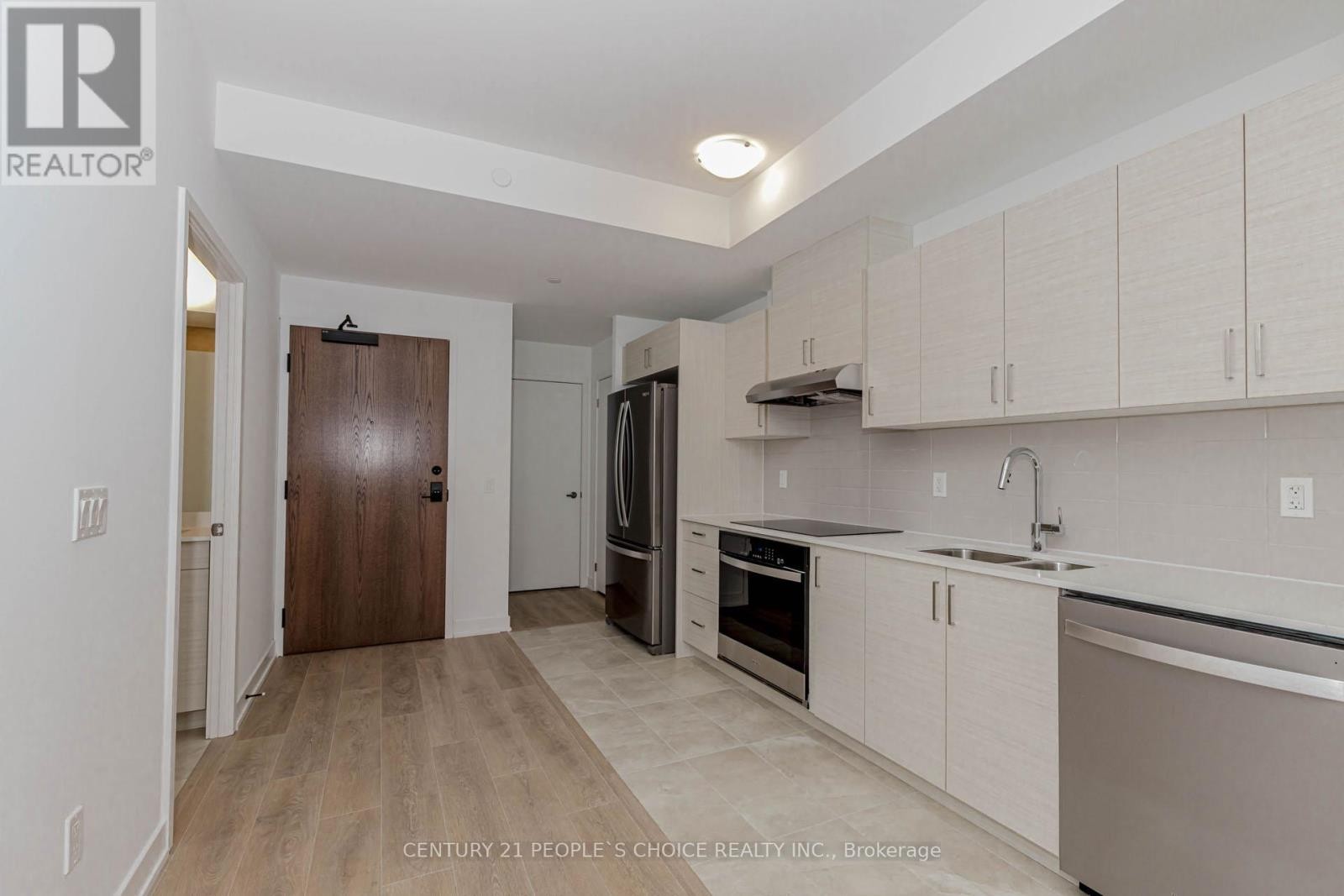 












1513 - 1035 SOUTHDOWN ROAD

,
Mississauga (Clarkson),




Ontario
L5J0A3

