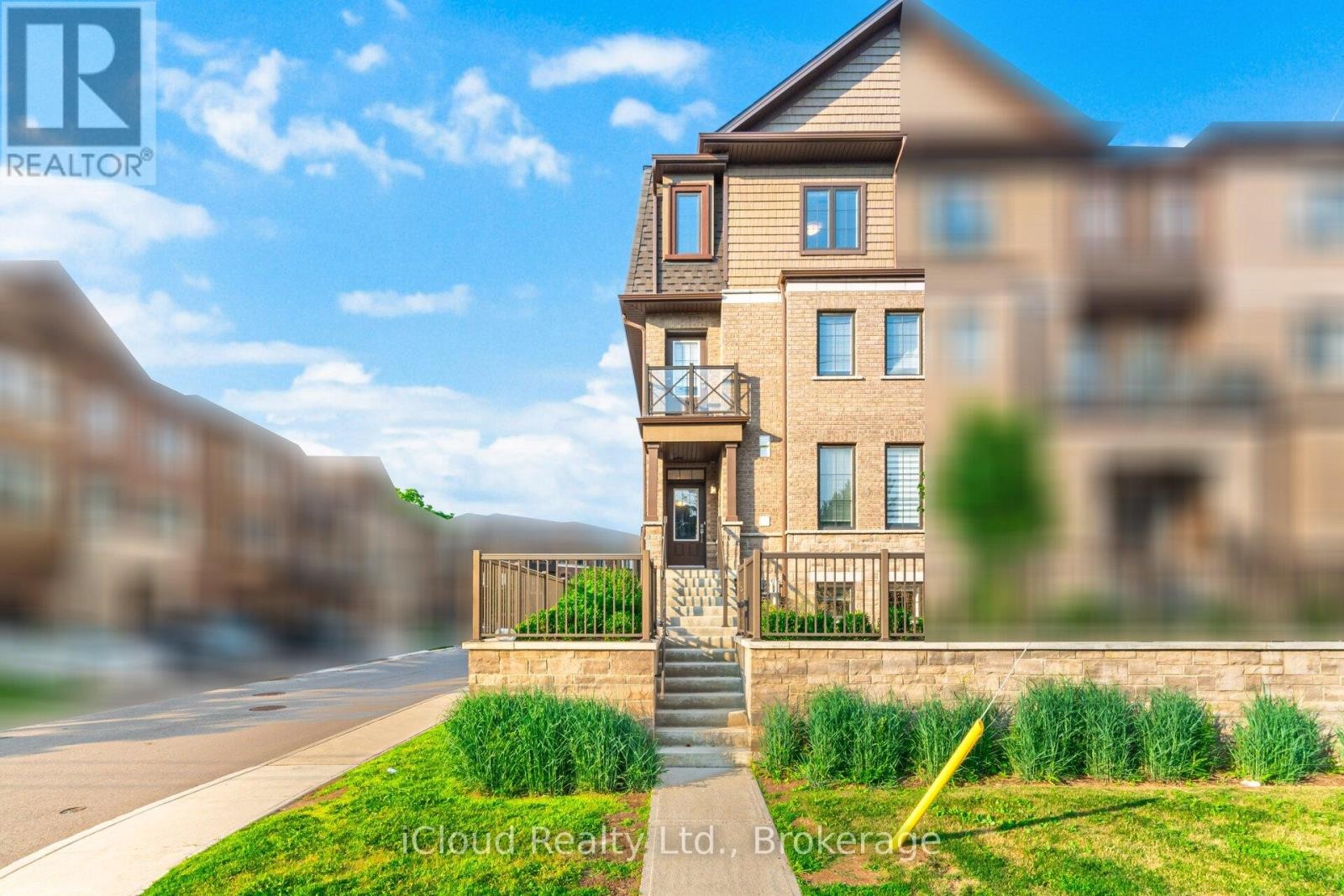 












91 - 445 ONTARIO STREET

,
Milton (TM Timberlea),




Ontario
L9T9K4

