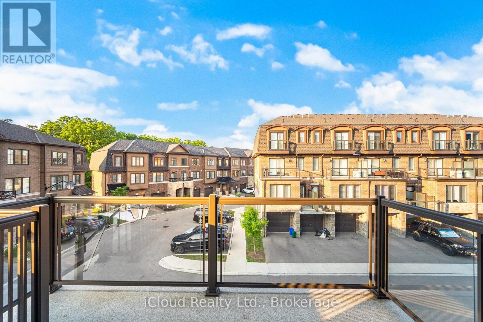 












91 - 445 ONTARIO STREET

,
Milton (TM Timberlea),




Ontario
L9T9K4

