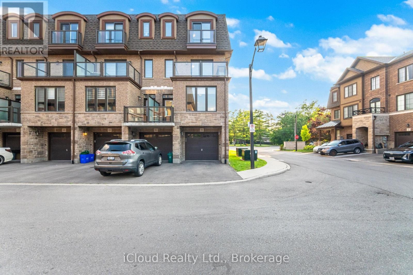 












91 - 445 ONTARIO STREET

,
Milton (TM Timberlea),




Ontario
L9T9K4

