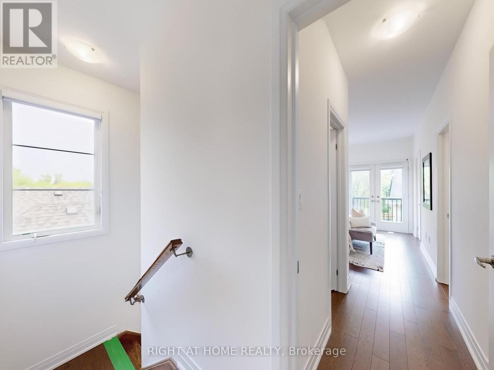 












197 WYNDHAM STREET

,
Mississauga (Streetsville),




Ontario
L5M2S5

