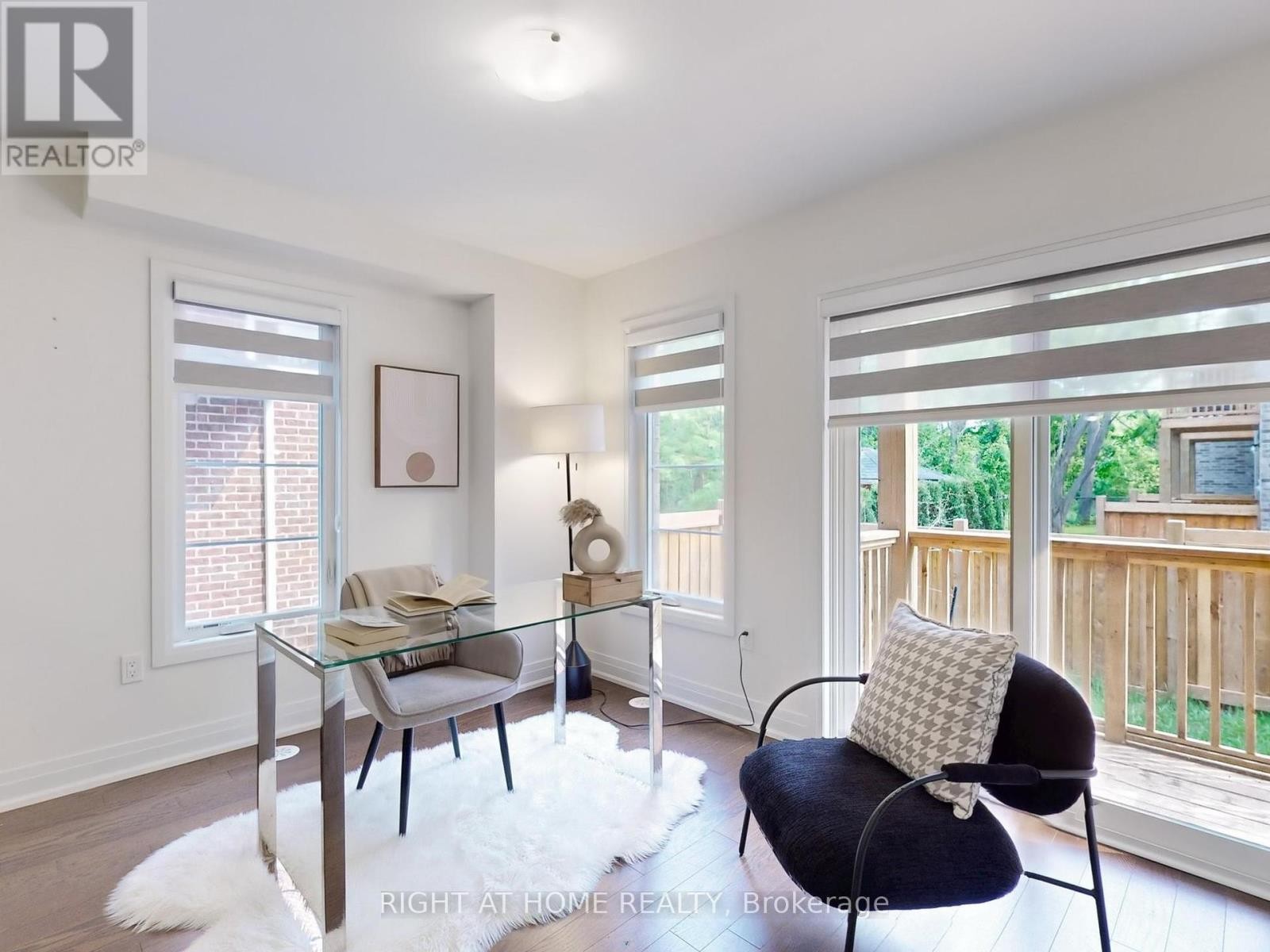 












197 WYNDHAM STREET

,
Mississauga (Streetsville),




Ontario
L5M2S5

