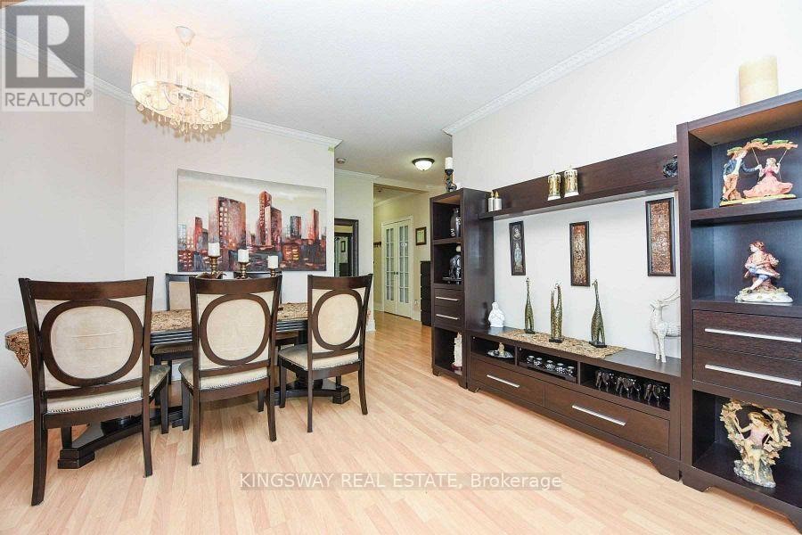 












2924 - 3888 DUKE OF YORK BOULEVARD

,
Mississauga (City Centre),




Ontario
L5B4P5

