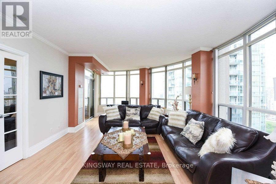 












2924 - 3888 DUKE OF YORK BOULEVARD

,
Mississauga (City Centre),




Ontario
L5B4P5

