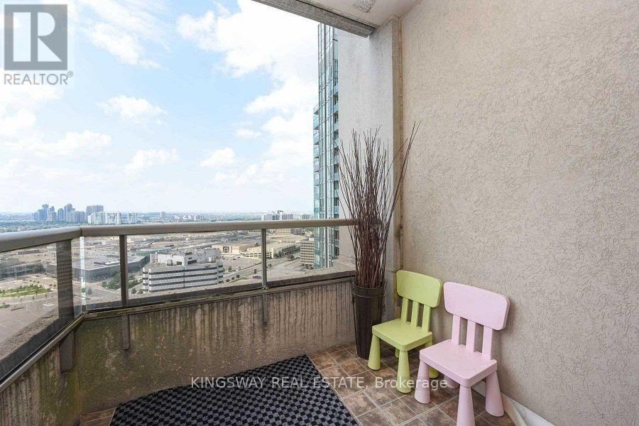 












2924 - 3888 DUKE OF YORK BOULEVARD

,
Mississauga (City Centre),




Ontario
L5B4P5

