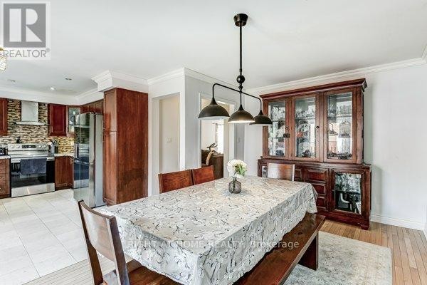 












7460 TERRAGAR BOULEVARD

,
Mississauga (Lisgar),




Ontario
L5N8H1

