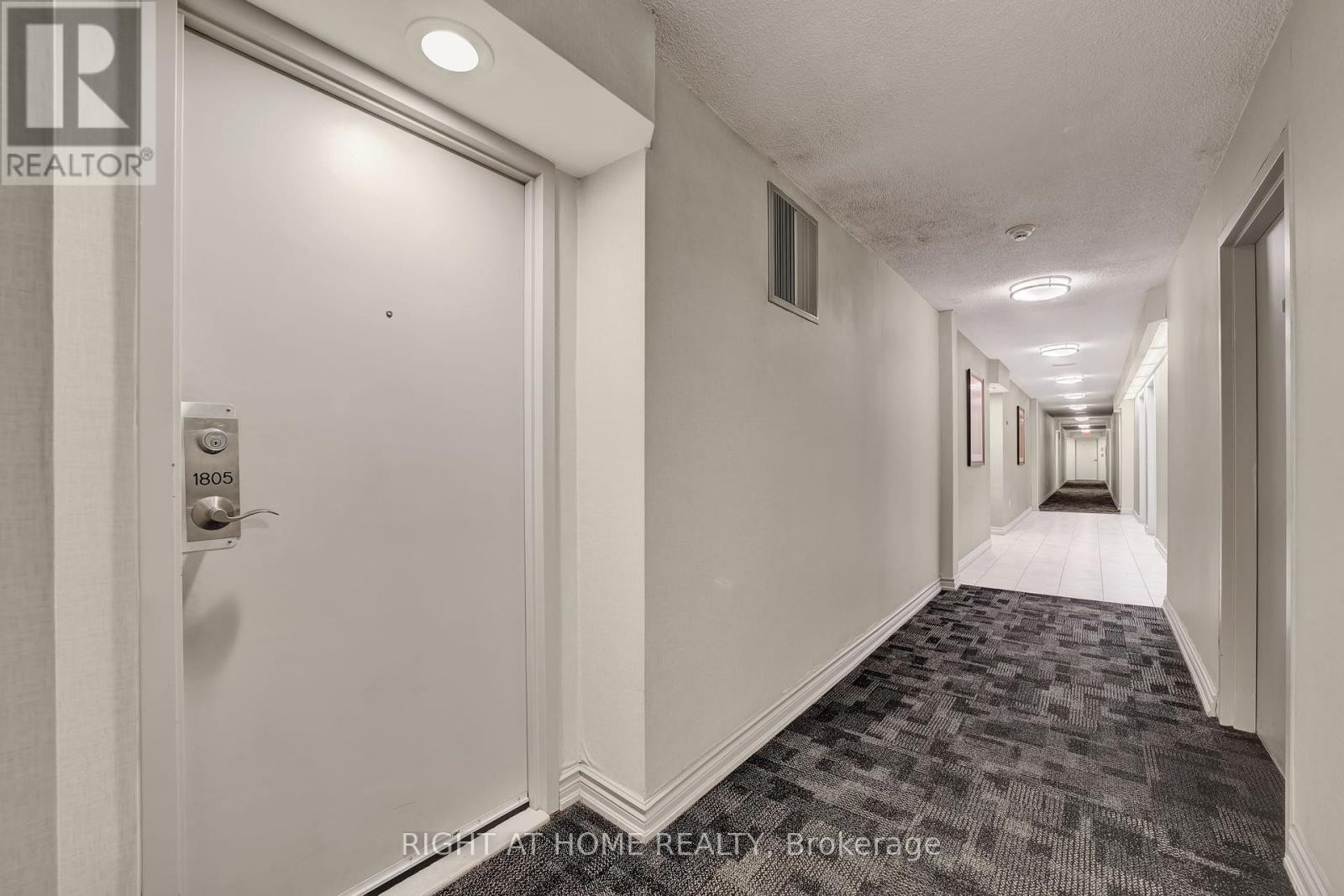 












1805 - 700 CONSTELLATION DRIVE

,
Mississauga (Hurontario),




Ontario
L5R3G8

