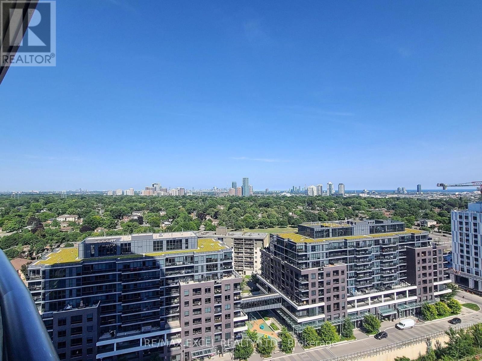 












1708 - 30 GIBBS ROAD

,
Toronto (Islington-City Centre West),




Ontario
M9B0E4

