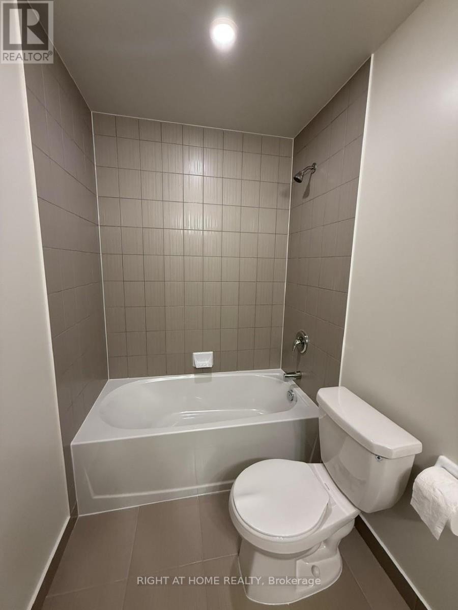 












3803 - 38 ANNIE CRAIG DRIVE

,
Toronto (Mimico),




Ontario
M8V0G9

