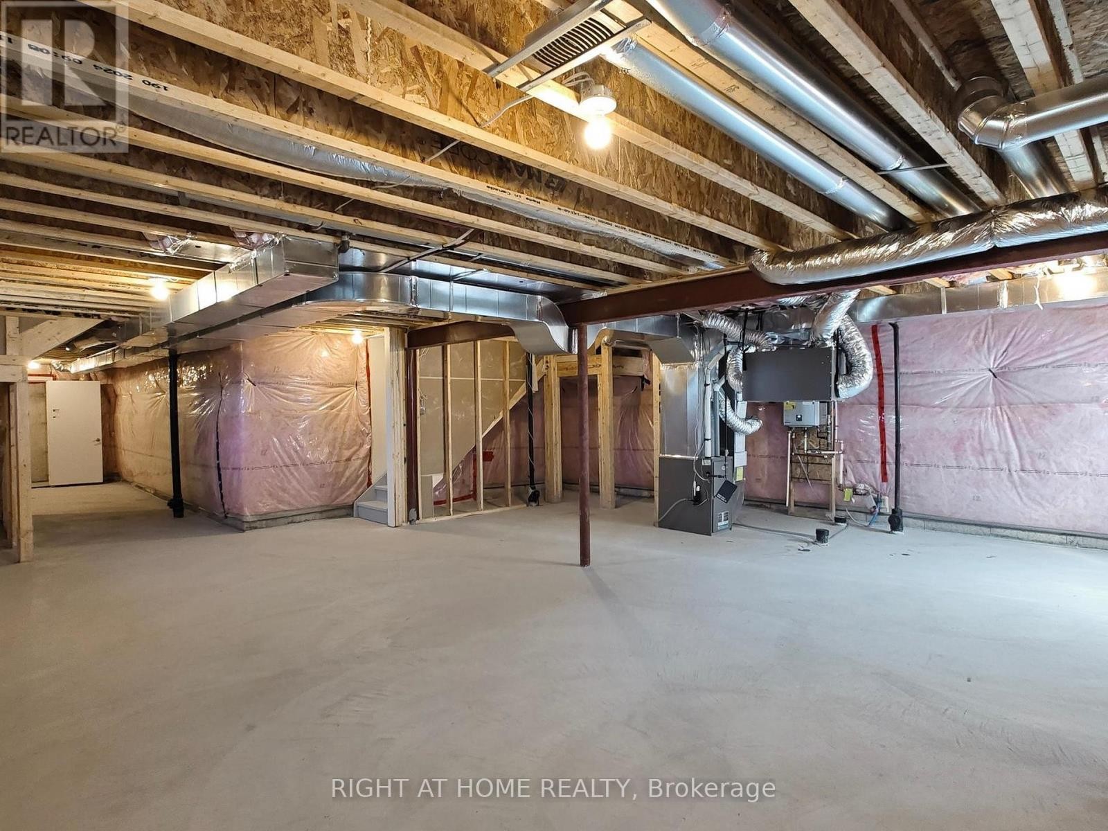 












328 BERGAMOT AVENUE

,
Milton (FO Ford),




Ontario
L9E1Y8


