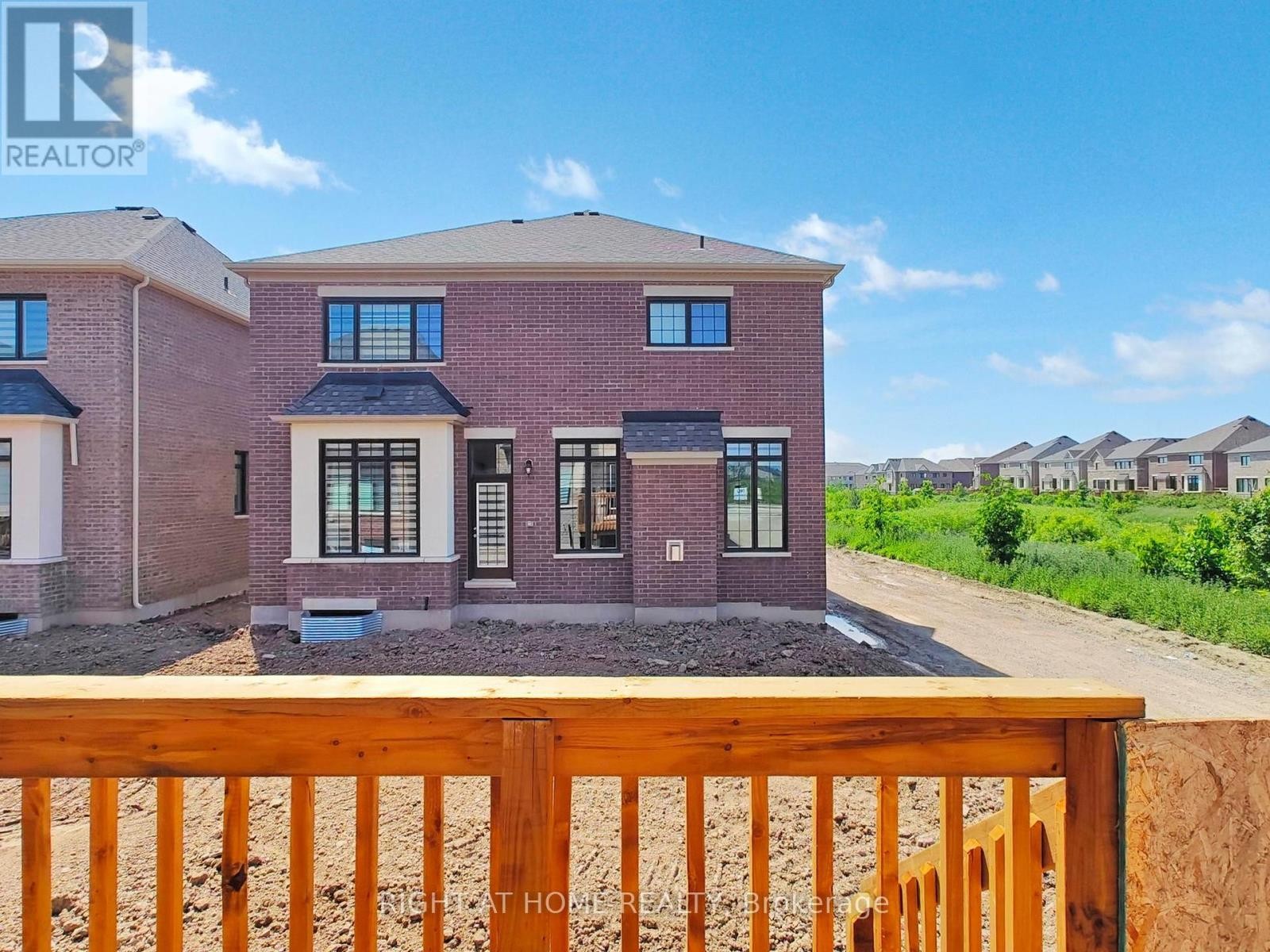 












328 BERGAMOT AVENUE

,
Milton (FO Ford),




Ontario
L9E1Y8

