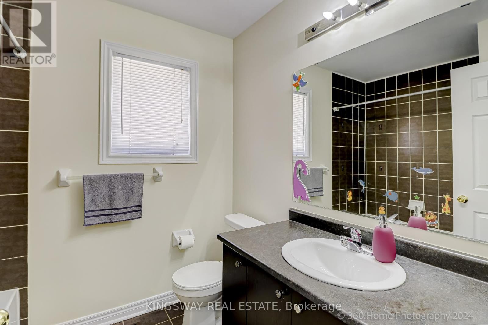 












485 MEADOWRIDGE COURT

,
Mississauga (Meadowvale Village),




Ontario
L5W0E8

