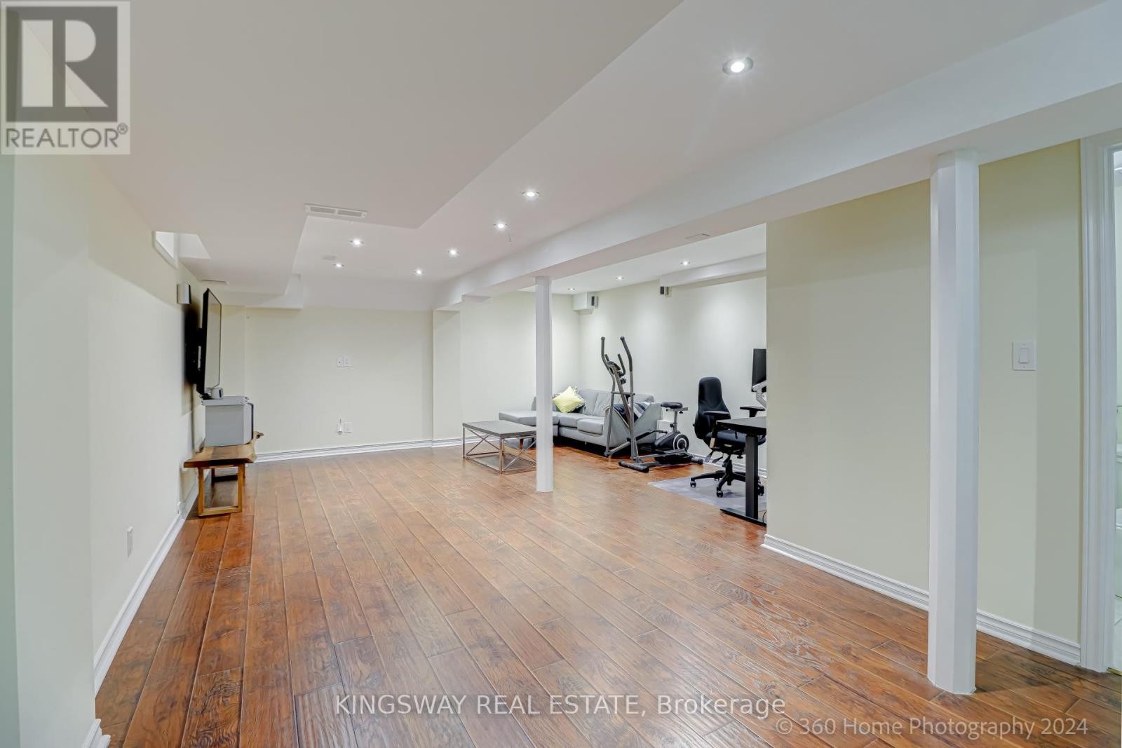 












485 MEADOWRIDGE COURT

,
Mississauga (Meadowvale Village),




Ontario
L5W0E8

