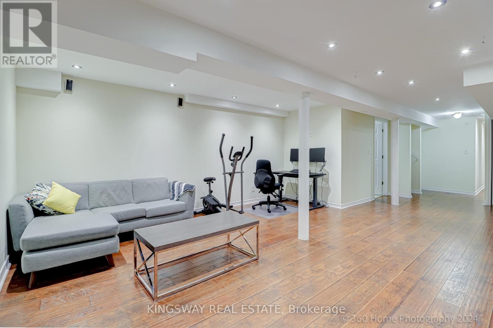 












485 MEADOWRIDGE COURT

,
Mississauga (Meadowvale Village),




Ontario
L5W0E8

