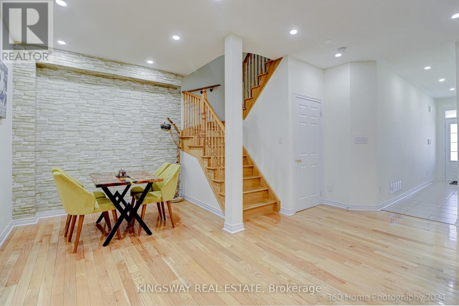 












485 MEADOWRIDGE COURT

,
Mississauga (Meadowvale Village),




Ontario
L5W0E8

