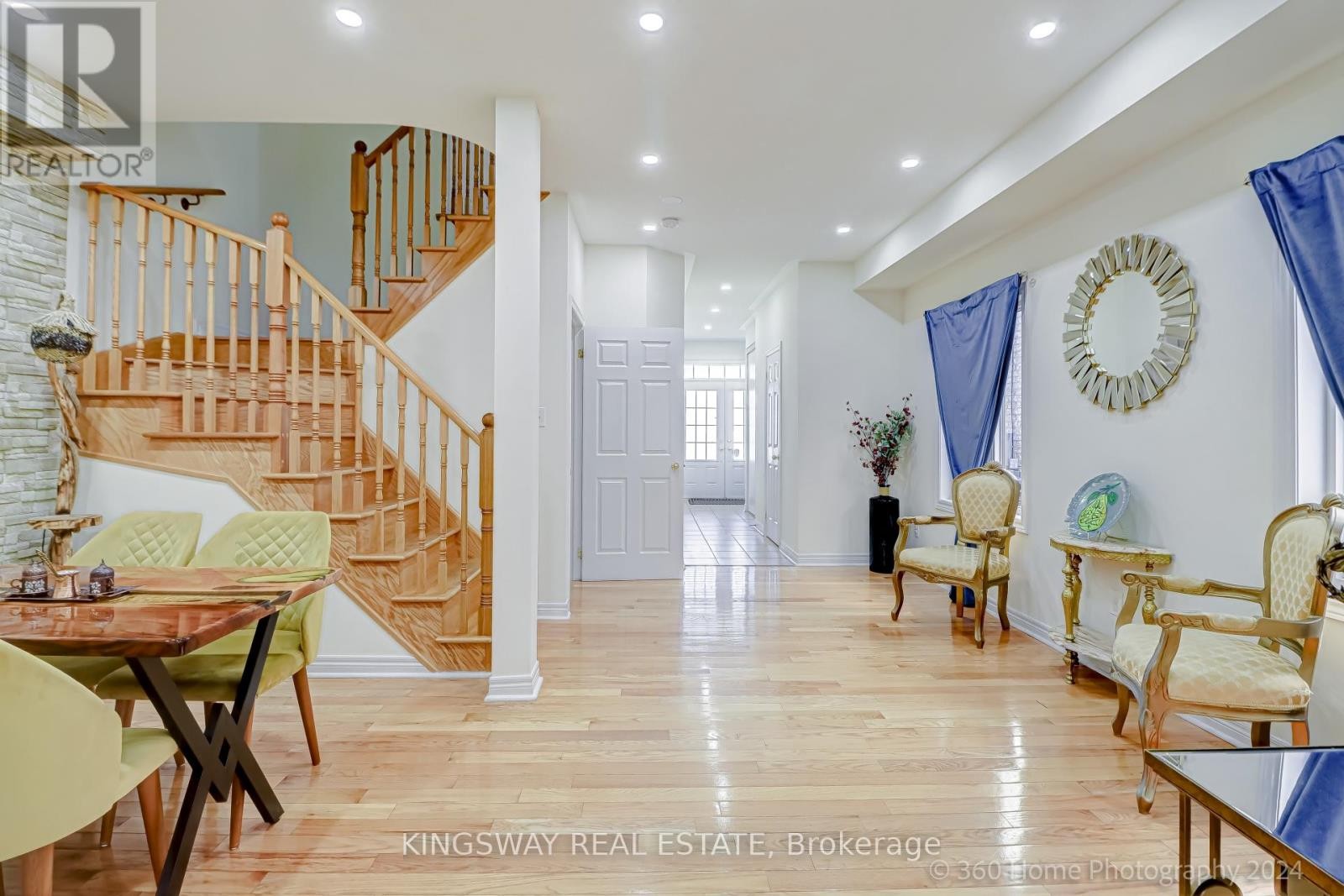 












485 MEADOWRIDGE COURT

,
Mississauga (Meadowvale Village),




Ontario
L5W0E8

