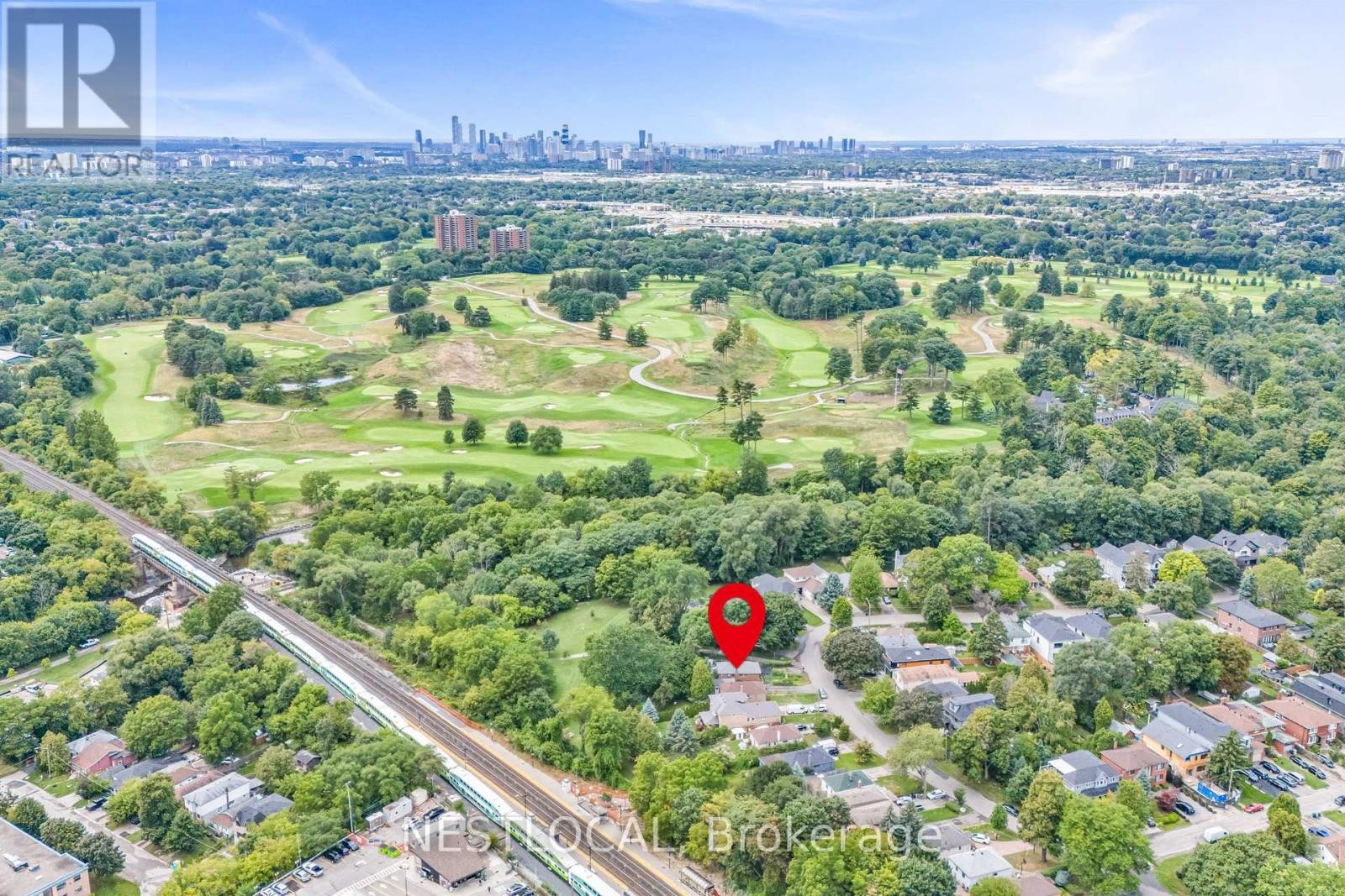 












37 ENFIELD AVENUE

,
Toronto (Alderwood),




Ontario
M8W1T6


