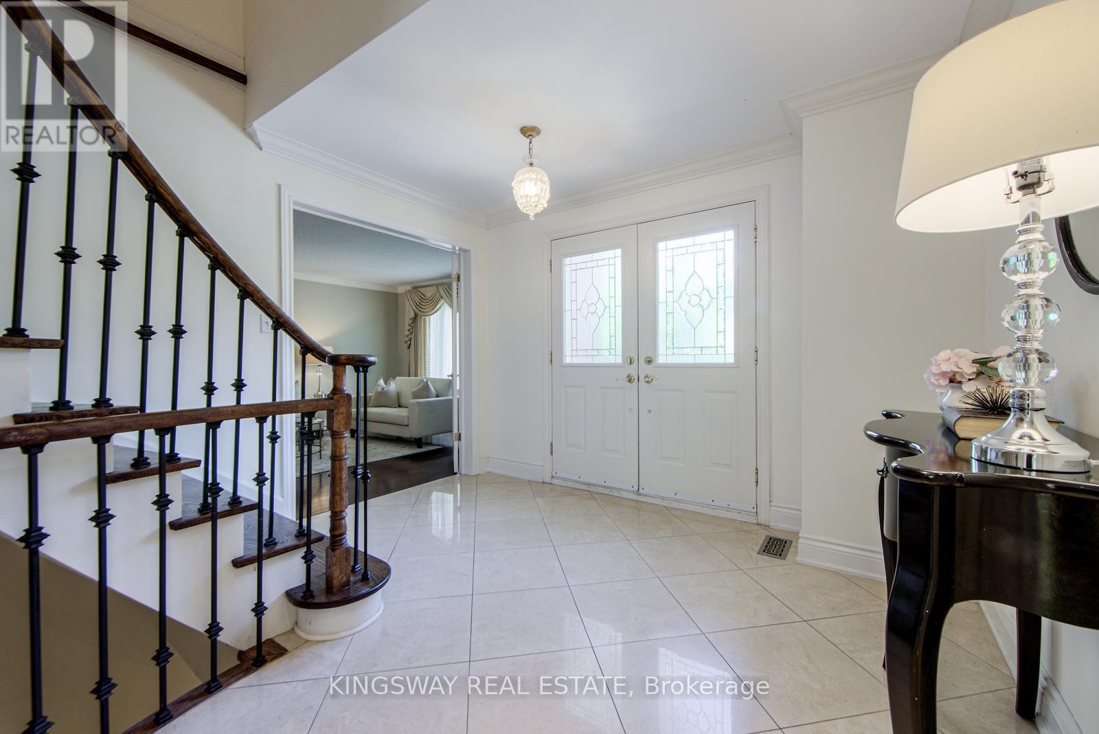 












1368 BUNSDEN AVENUE

,
Mississauga (Sheridan),




Ontario
L5H3T9

