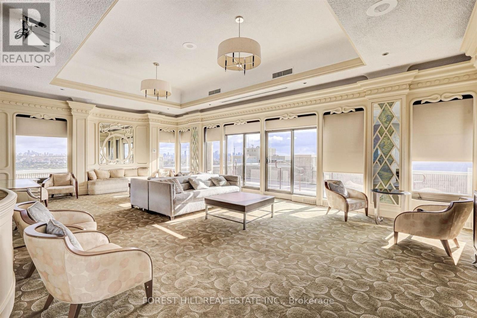 












1102 - 2045 LAKE SHORE BOULEVARD W

,
Toronto (Mimico),




Ontario
M8V2Z6

