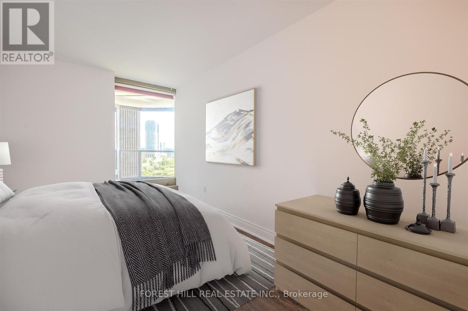 












1102 - 2045 LAKE SHORE BOULEVARD W

,
Toronto (Mimico),




Ontario
M8V2Z6

