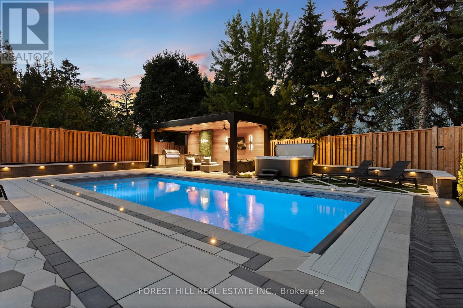 












6633 EASTRIDGE ROAD

,
Mississauga (Meadowvale),




Ontario
L5N4L8

