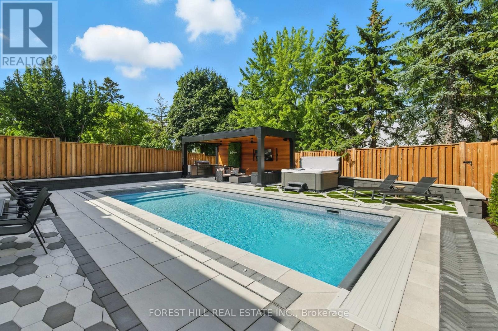 












6633 EASTRIDGE ROAD

,
Mississauga (Meadowvale),




Ontario
L5N4L8

