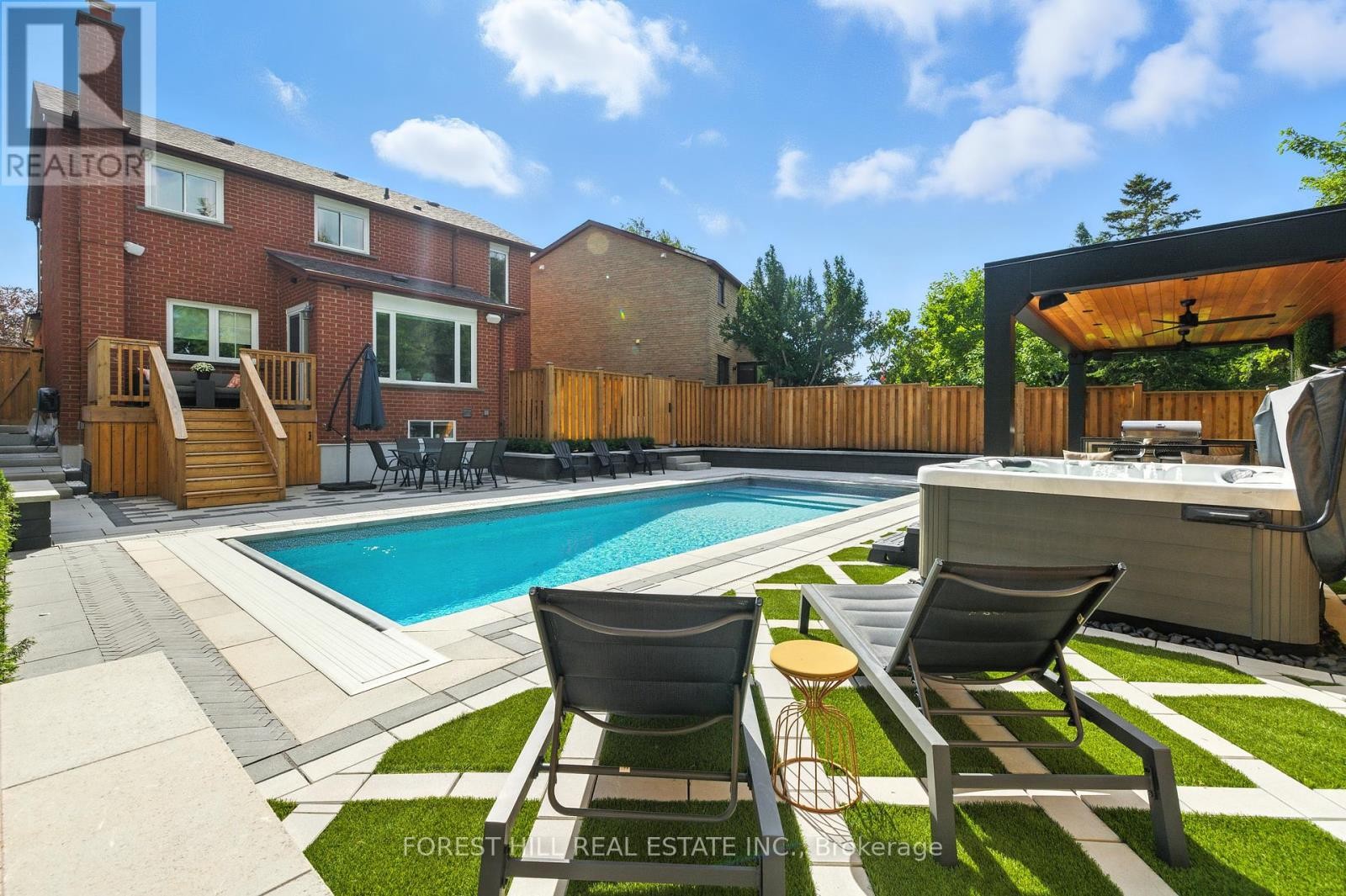 












6633 EASTRIDGE ROAD

,
Mississauga (Meadowvale),




Ontario
L5N4L8

