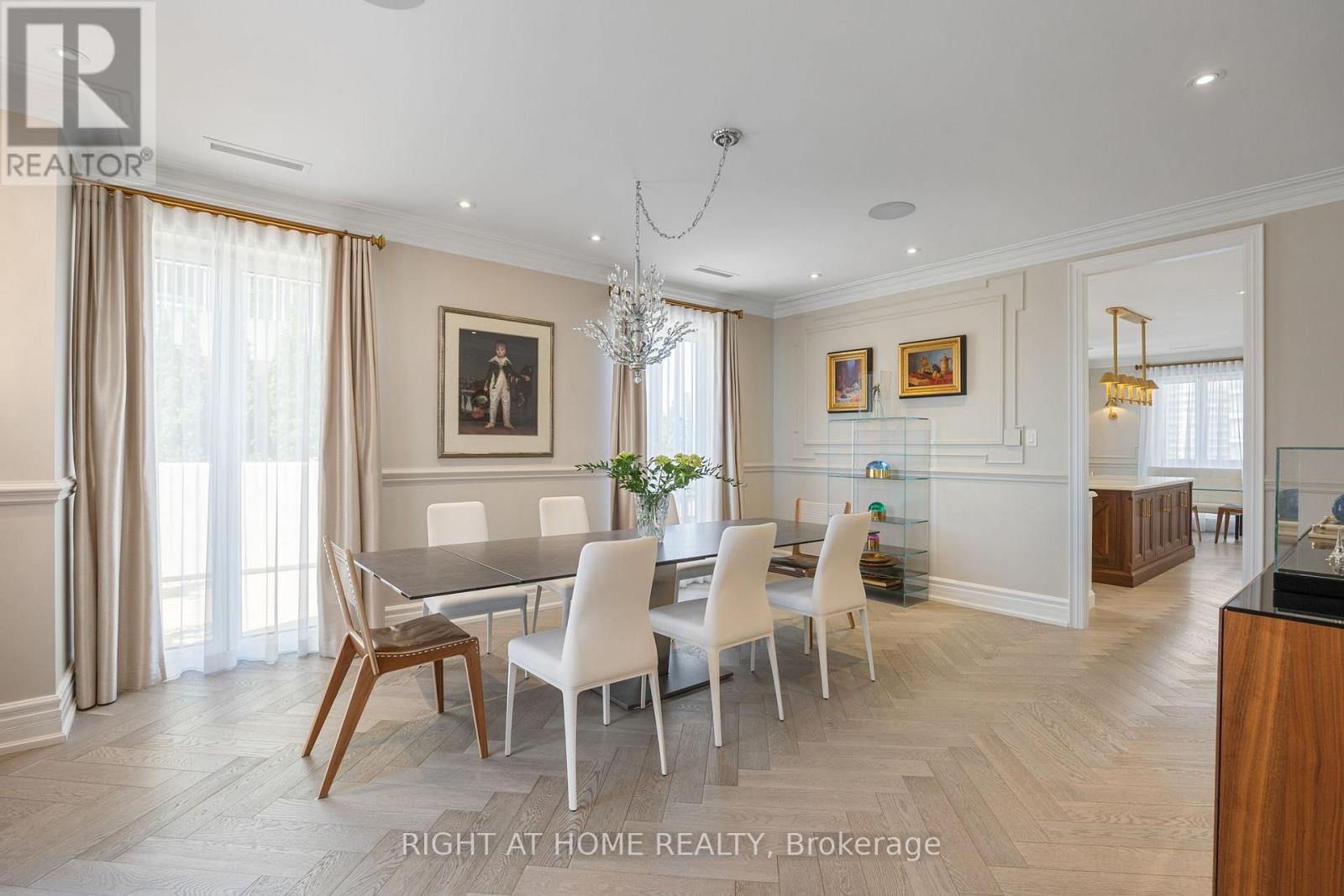 












PH1501 - 2287 LAKE SHORE BOULEVARD W

,
Toronto (Mimico),




Ontario
M8V3Y1


