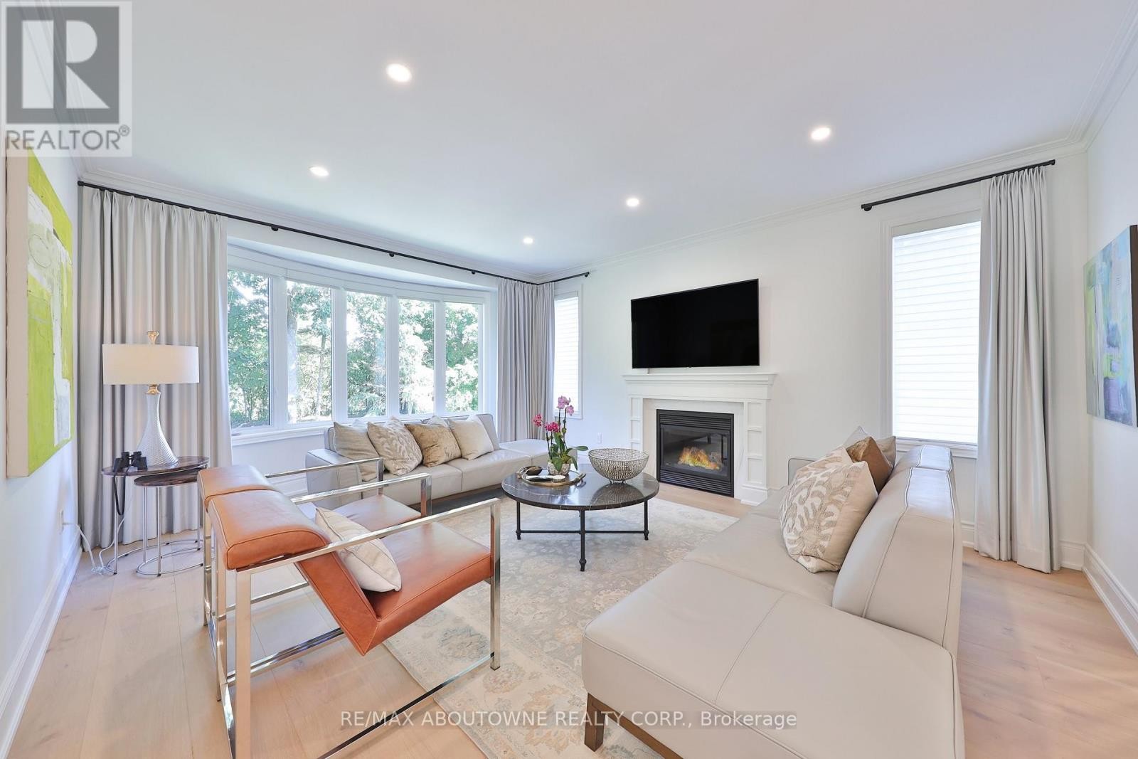 












30 - 2400 NEYAGAWA BOULEVARD

,
Oakville (RO River Oaks),




Ontario
L6H7P5

