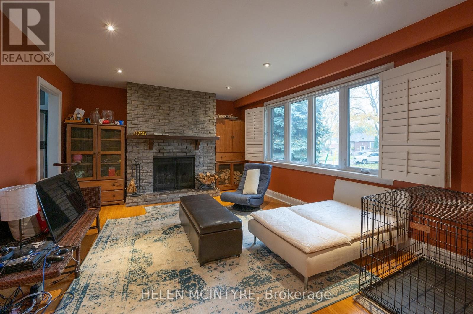 












34 DUNNING CRESCENT

,
Toronto (Alderwood),




Ontario
M8W4S8

