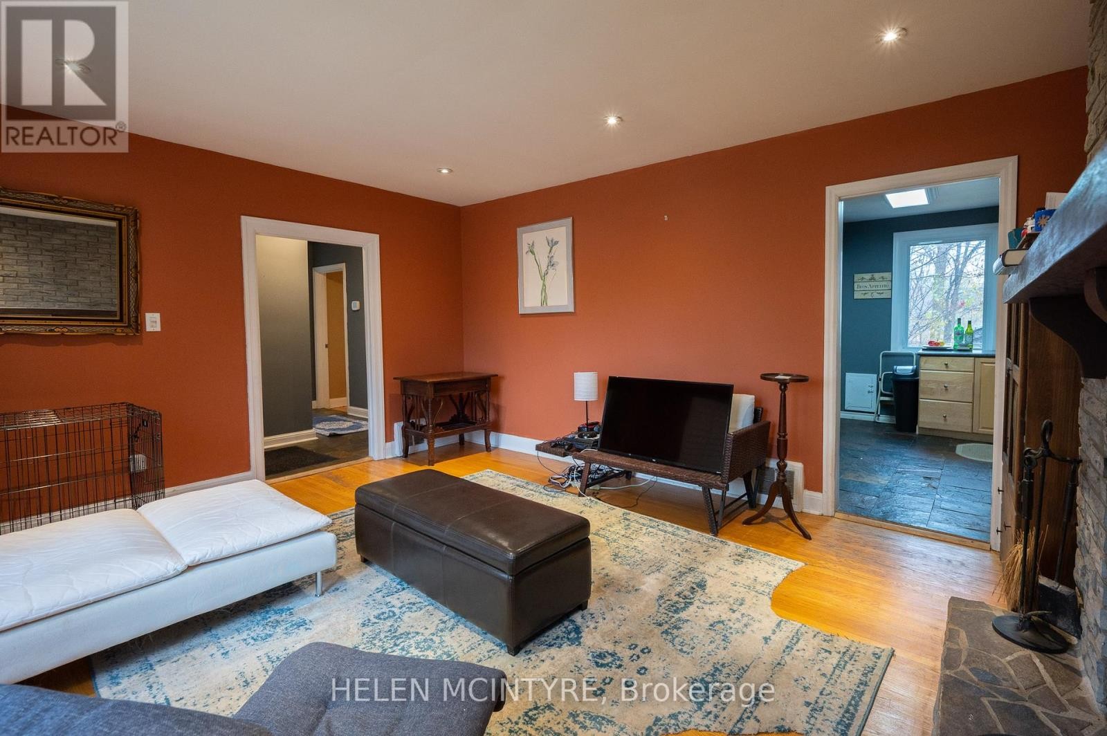 












34 DUNNING CRESCENT

,
Toronto (Alderwood),




Ontario
M8W4S8

