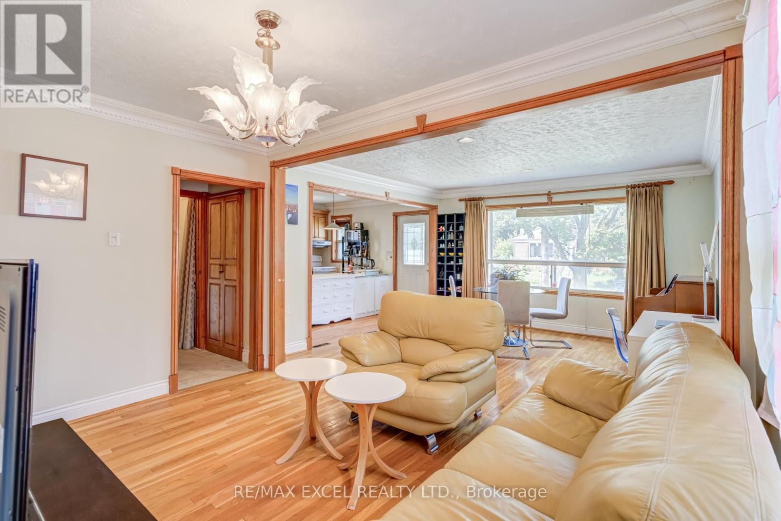 












45 STANMILLS ROAD

,
Toronto (Islington-City Centre West),




Ontario
M8Z1Y1

