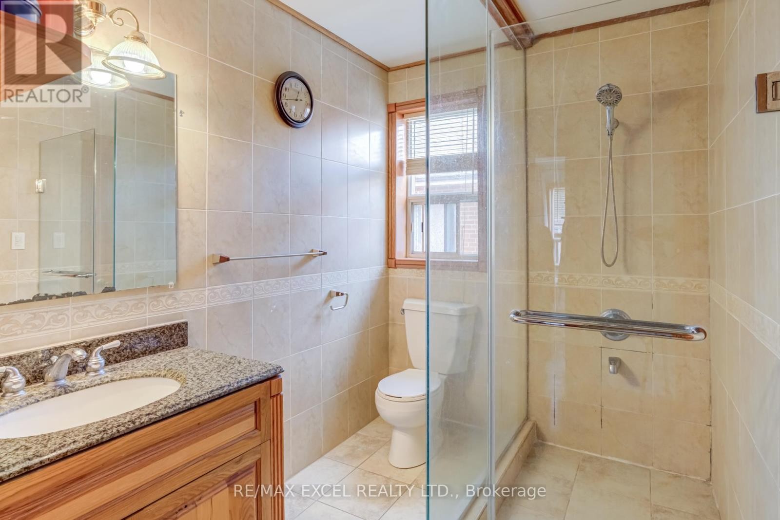 












45 STANMILLS ROAD

,
Toronto (Islington-City Centre West),




Ontario
M8Z1Y1

