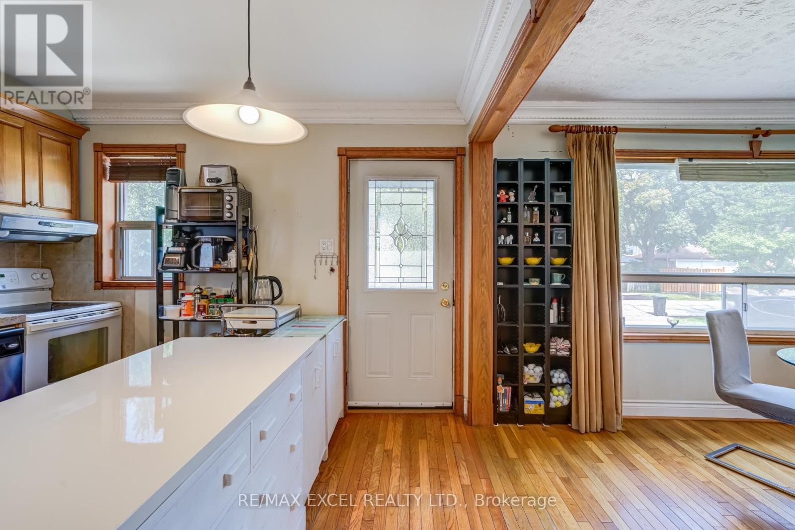 












45 STANMILLS ROAD

,
Toronto (Islington-City Centre West),




Ontario
M8Z1Y1

