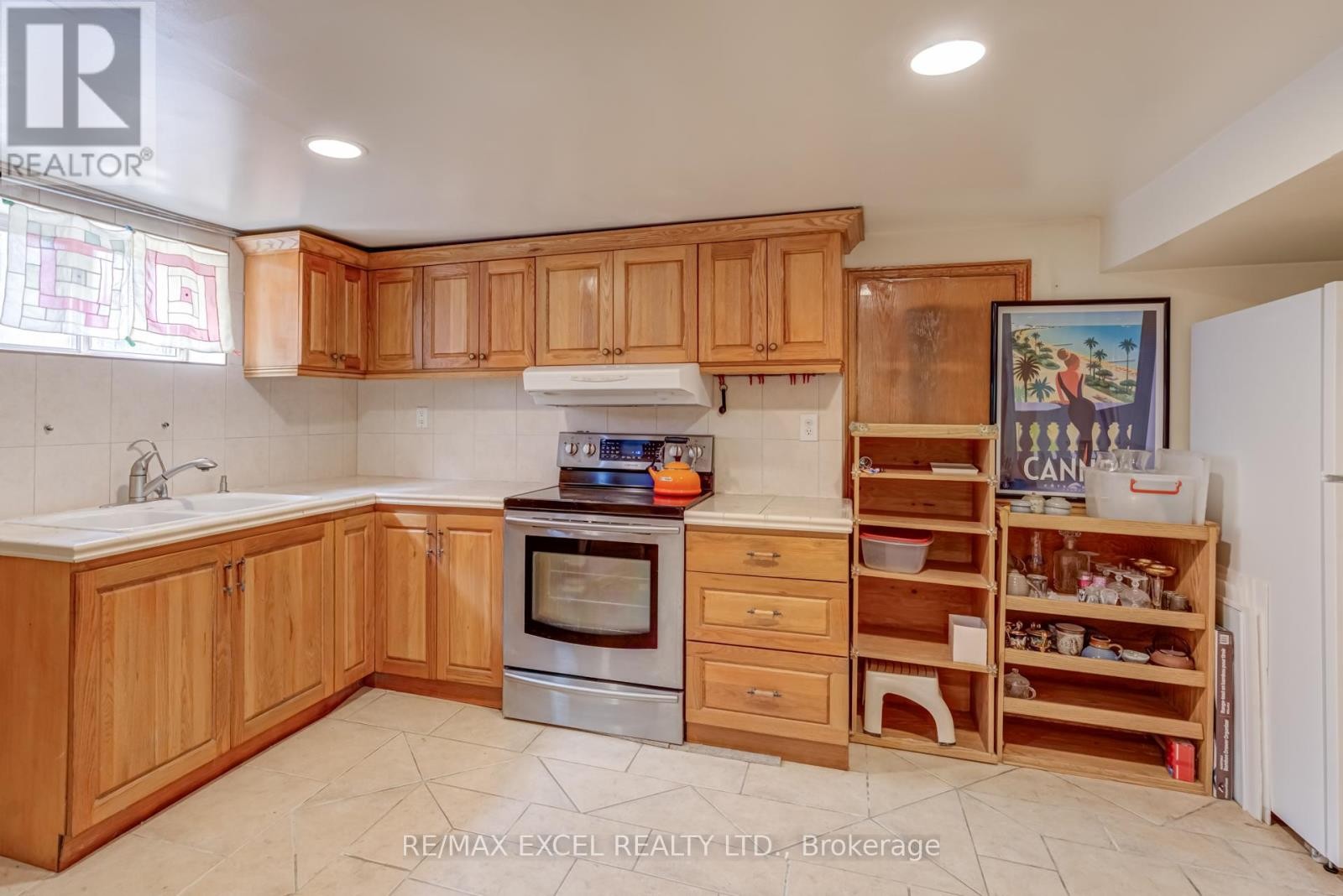 












45 STANMILLS ROAD

,
Toronto (Islington-City Centre West),




Ontario
M8Z1Y1

