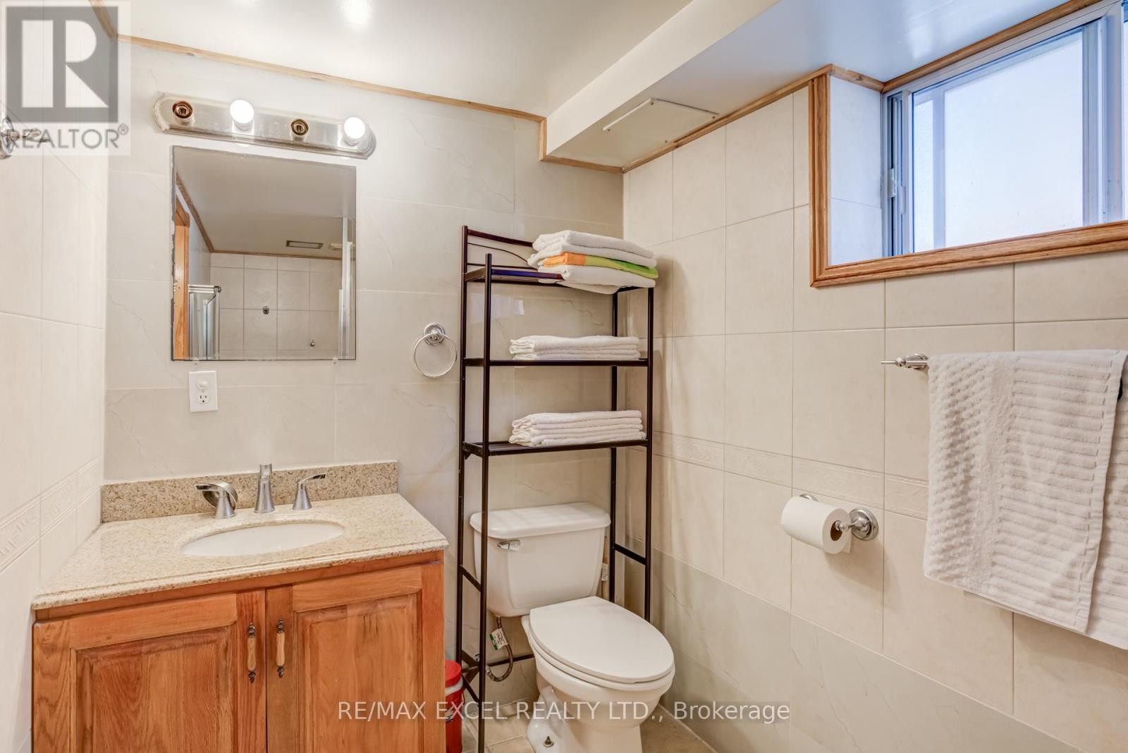 












45 STANMILLS ROAD

,
Toronto (Islington-City Centre West),




Ontario
M8Z1Y1

