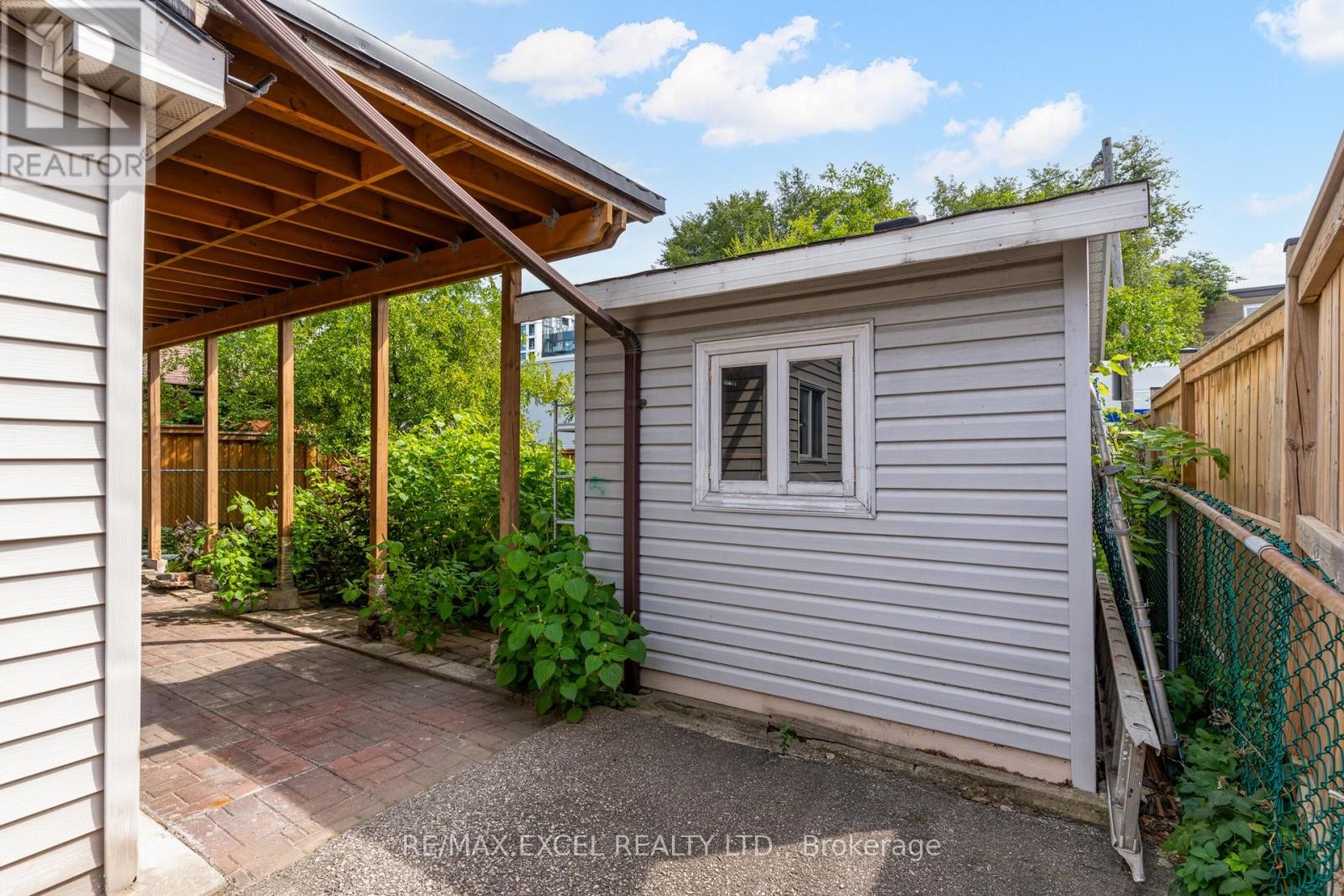 












45 STANMILLS ROAD

,
Toronto (Islington-City Centre West),




Ontario
M8Z1Y1


