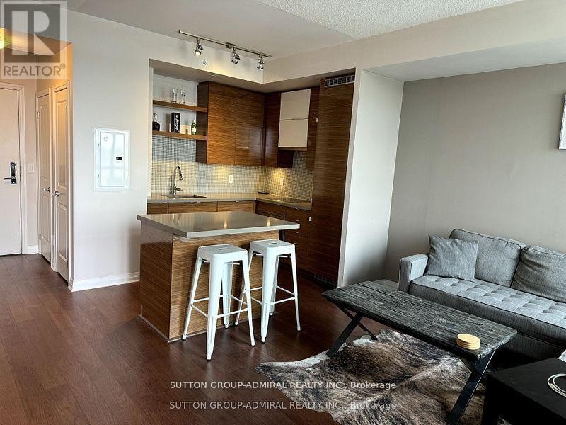 












1408 - 59 ANNIE CRAIG DRIVE

,
Toronto (Mimico),




Ontario
M8V0C5

