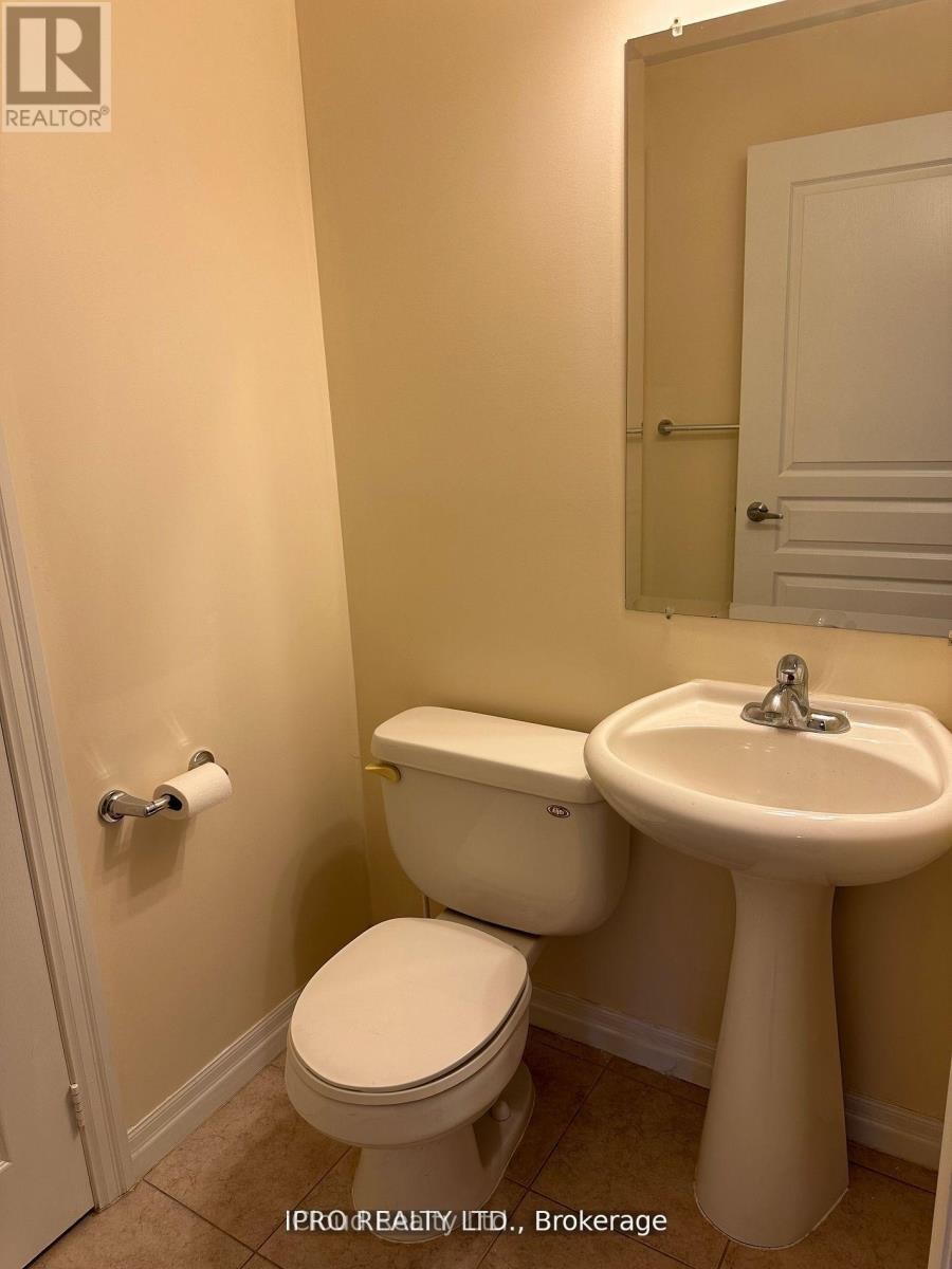 












2710 - 225 WEBB DRIVE

,
Mississauga (City Centre),




Ontario
L5B4P2

