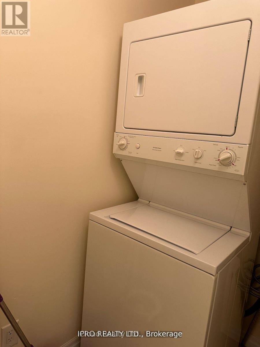 












2710 - 225 WEBB DRIVE

,
Mississauga (City Centre),




Ontario
L5B4P2

