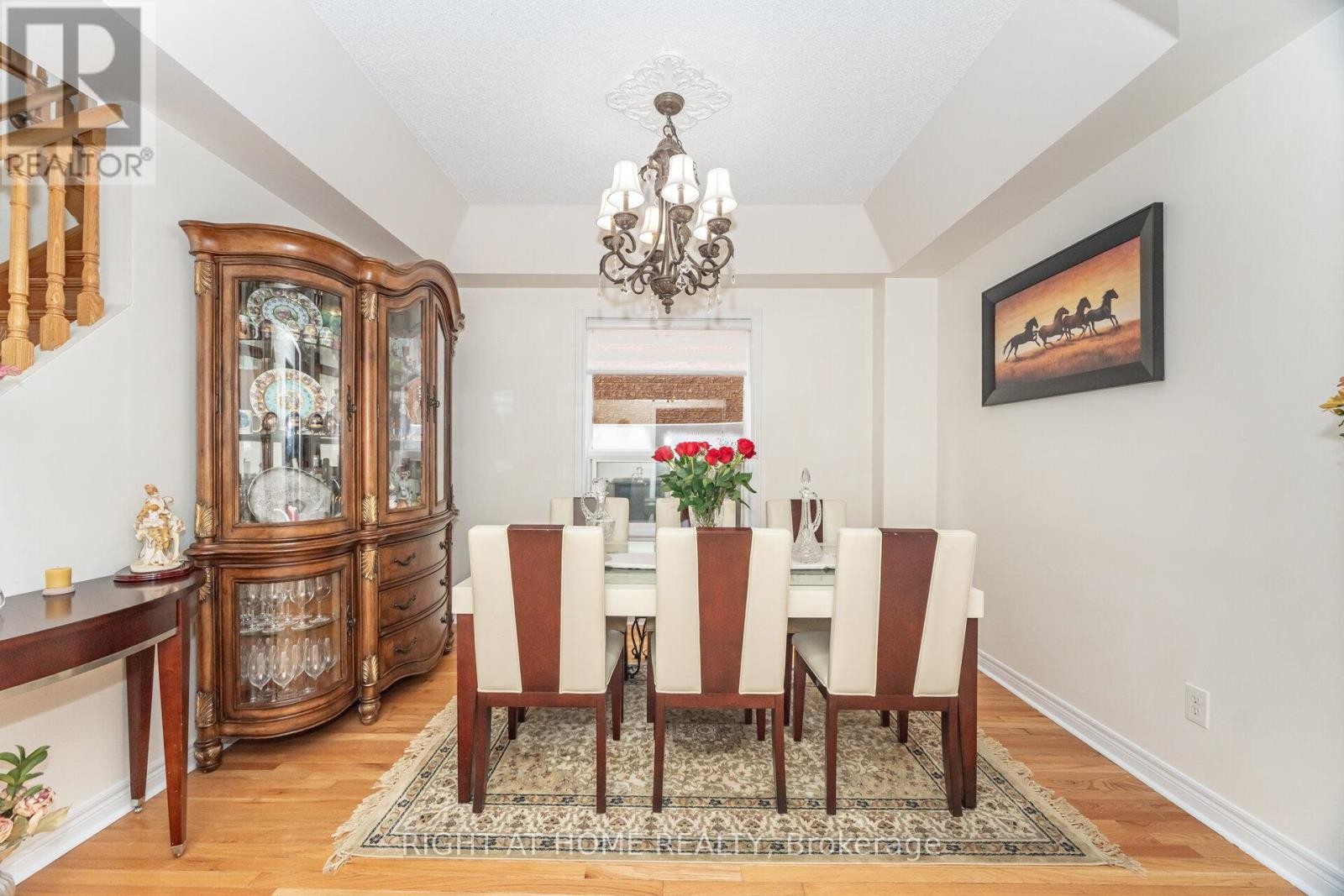 












2 MELROSE GARDENS

,
Brampton (Snelgrove),




Ontario
L7A1J7

