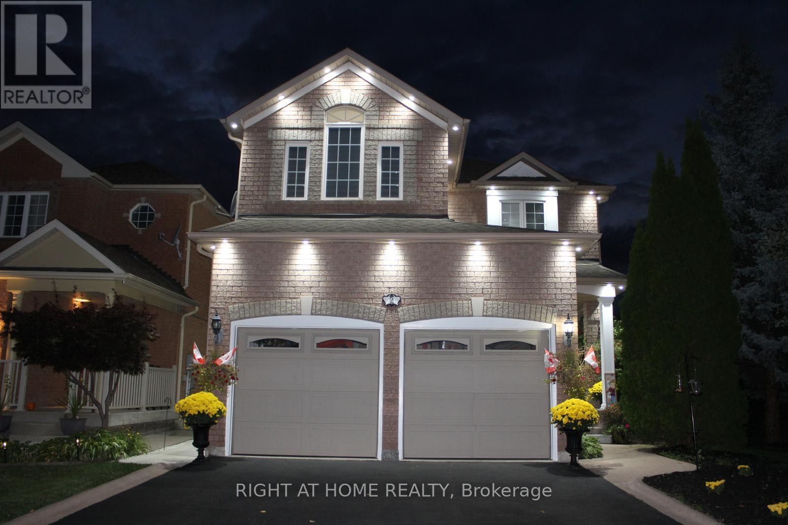 












2 MELROSE GARDENS

,
Brampton (Snelgrove),




Ontario
L7A1J7

