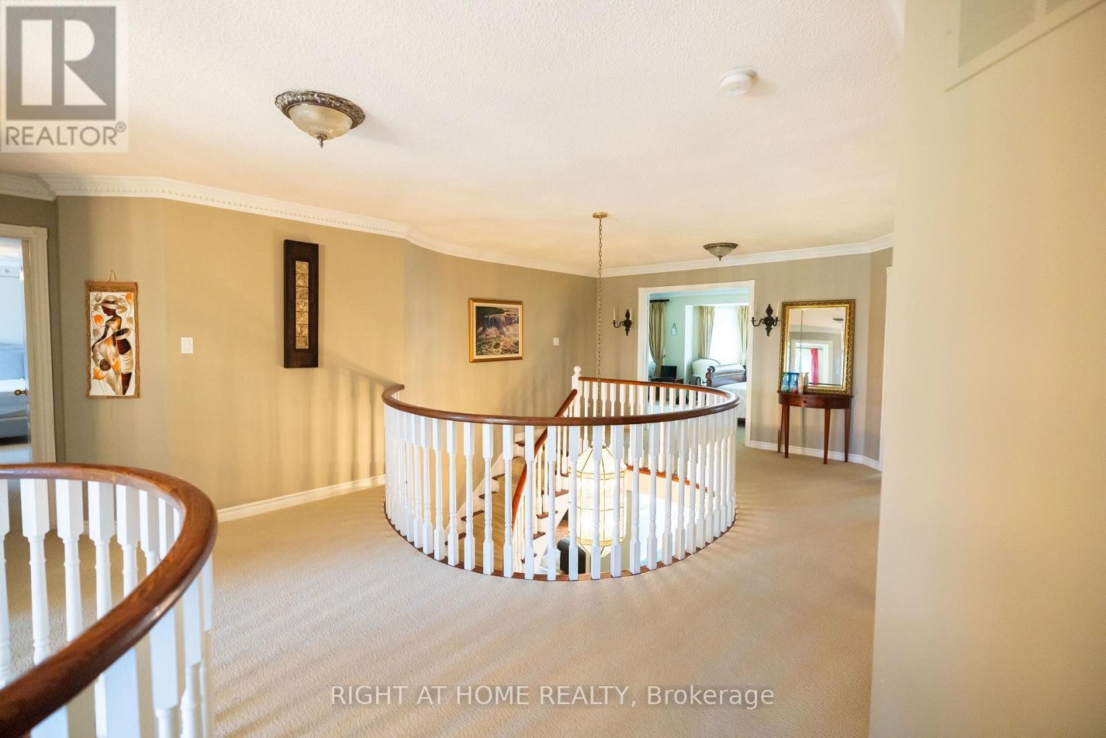 












2427 ERIN CENTRE BOULEVARD

,
Mississauga (Central Erin Mills),




Ontario
L5M5B3

