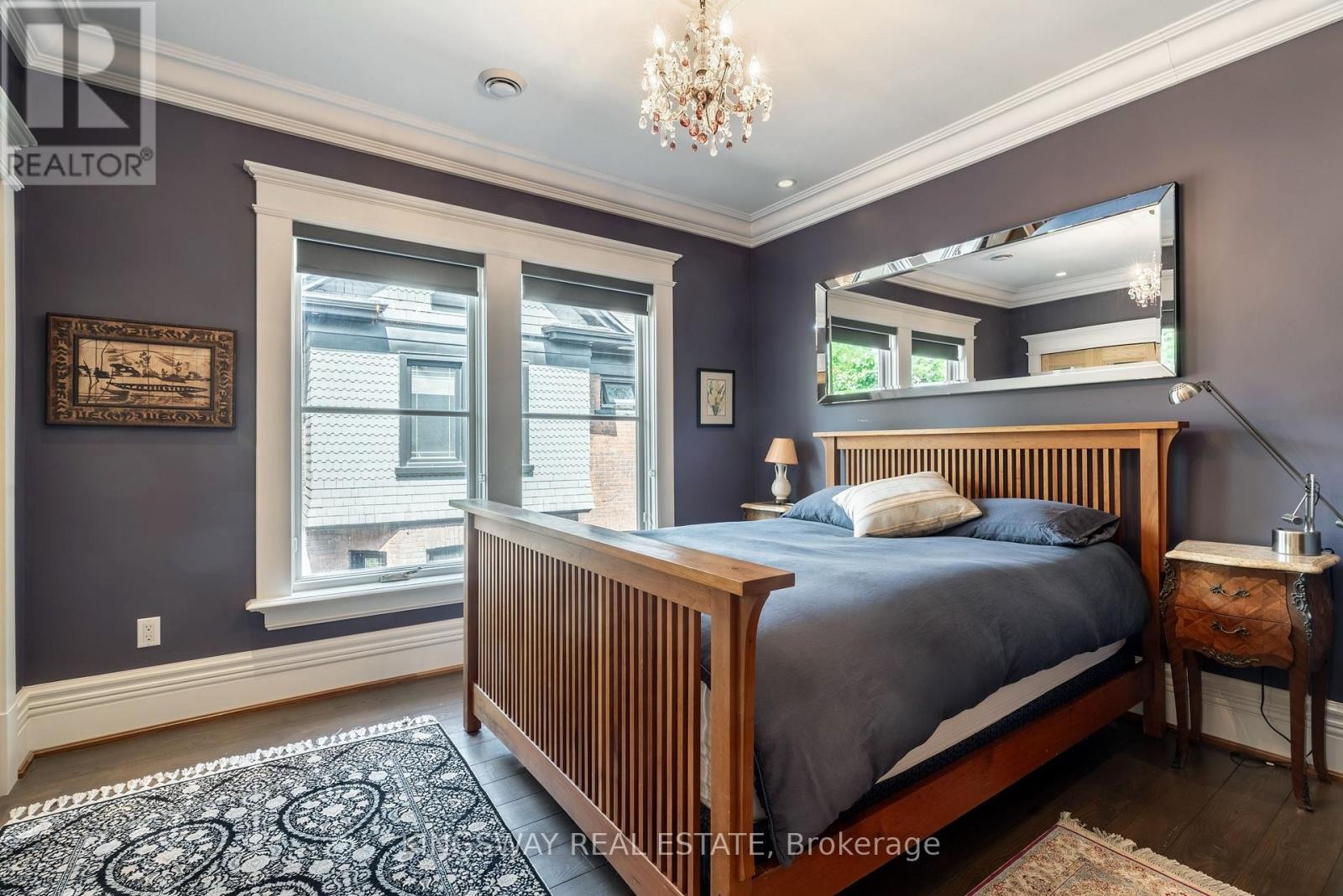 












166 HIGH PARK AVENUE

,
Toronto (High Park North),




Ontario
M6P2S4


