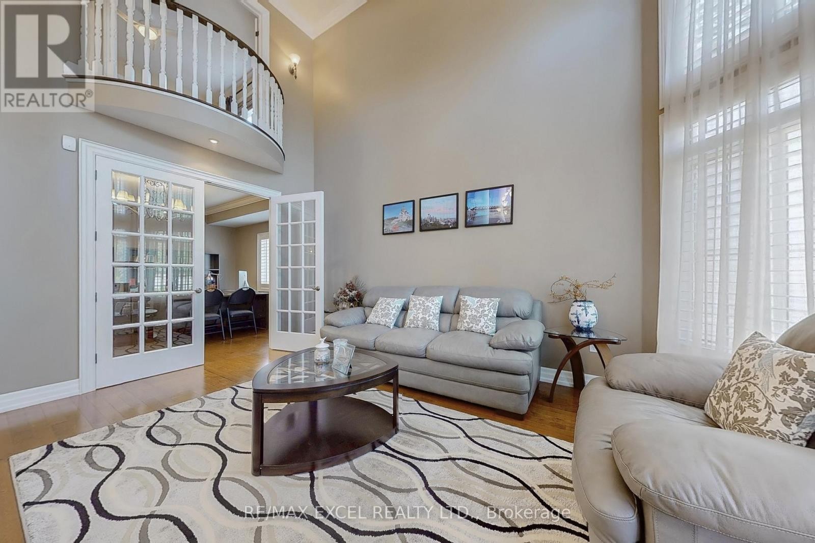 












5368 VAIL COURT

,
Mississauga (Central Erin Mills),




Ontario
L5M6G9

