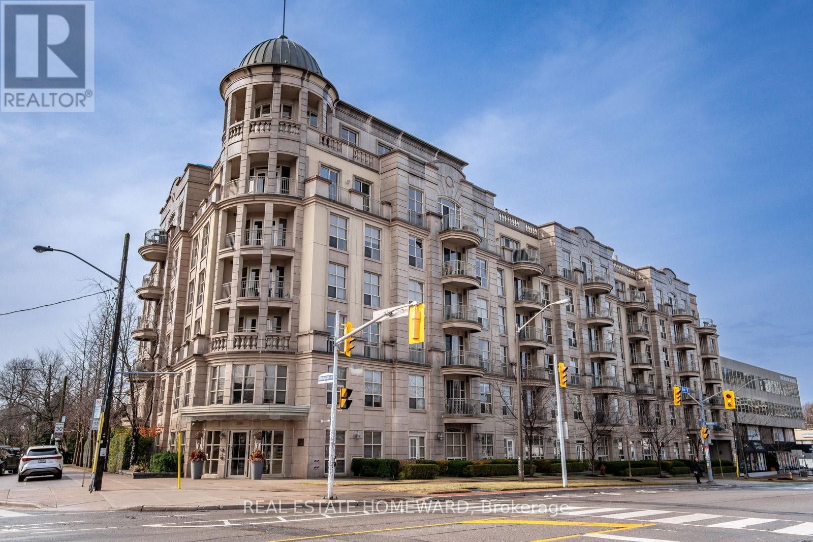 












312 - 3085 BLOOR STREET W

,
Toronto (Stonegate-Queensway),




Ontario
M8X1C9

