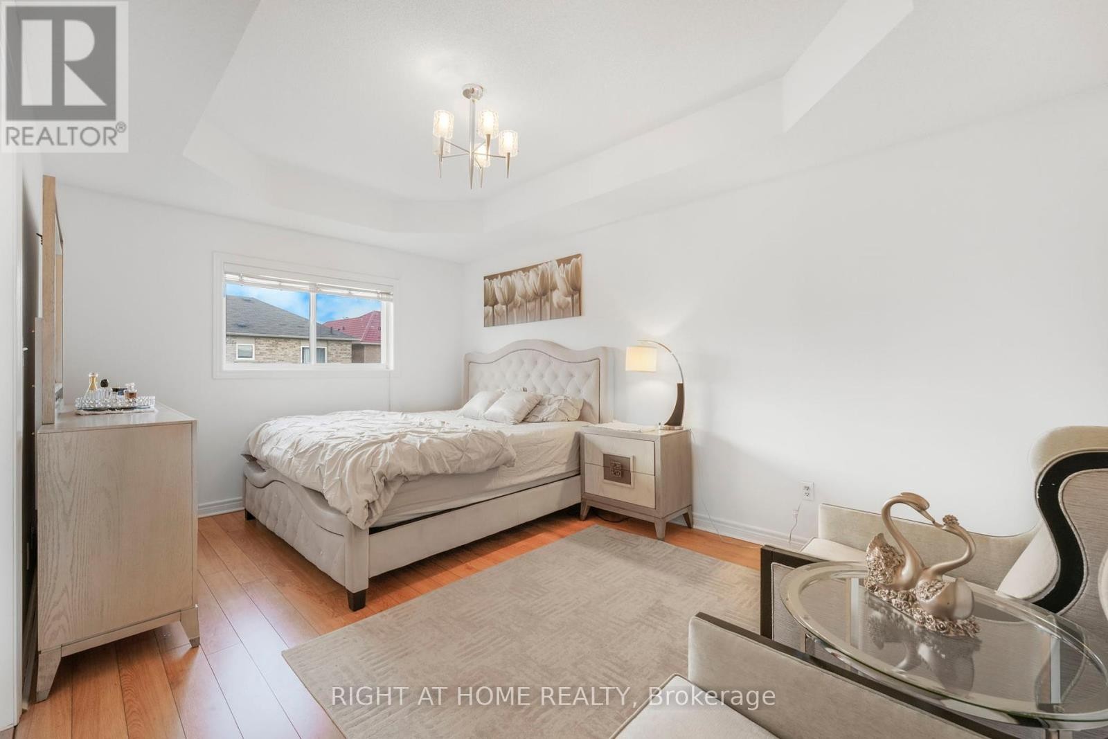 












5651 PATRON COVE E

,
Mississauga (Churchill Meadows),




Ontario
L5M7G4

