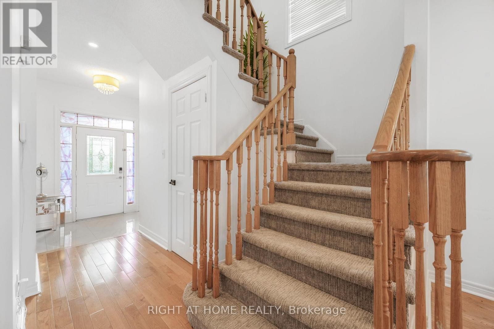 












5651 PATRON COVE E

,
Mississauga (Churchill Meadows),




Ontario
L5M7G4

