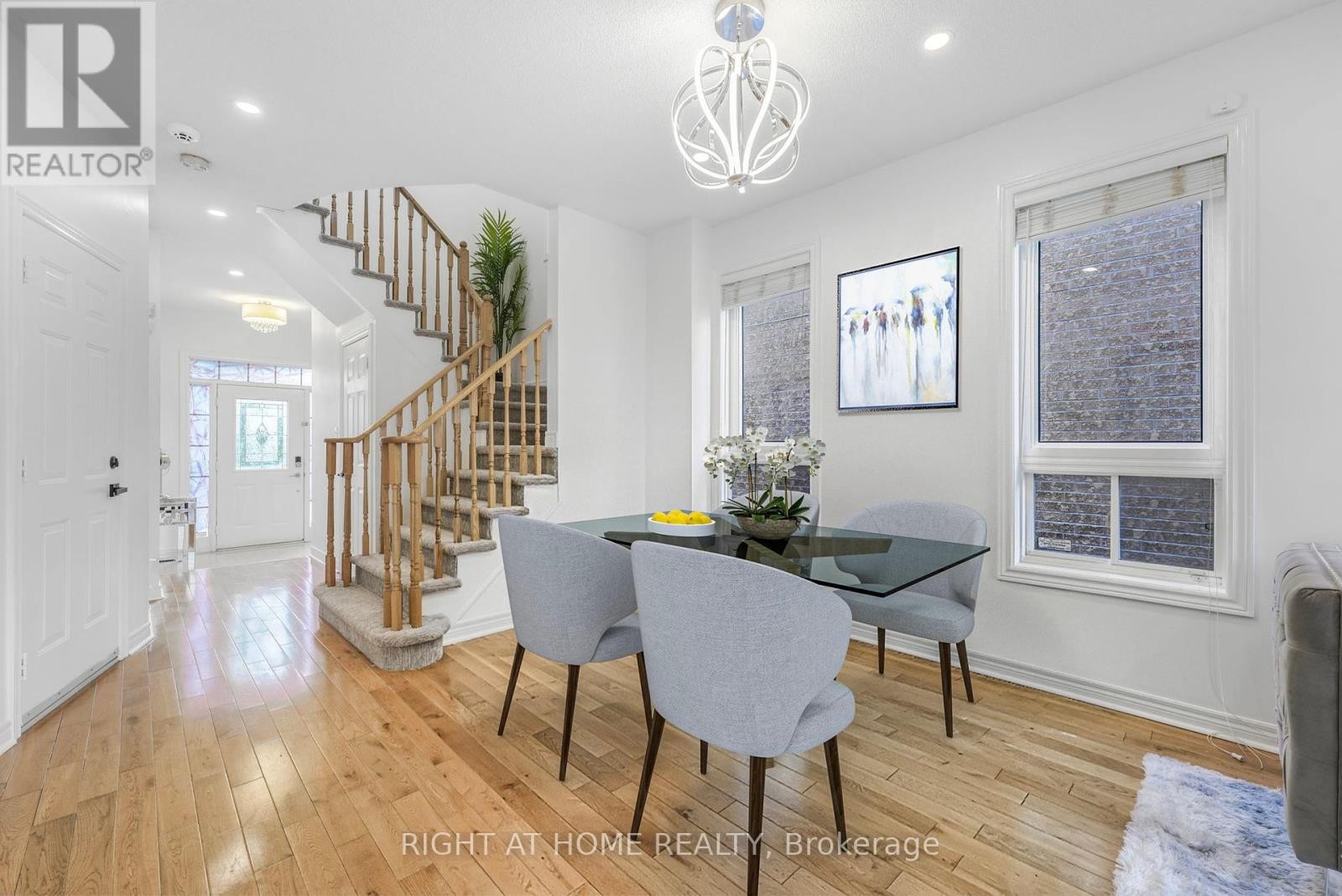 












5651 PATRON COVE E

,
Mississauga (Churchill Meadows),




Ontario
L5M7G4


